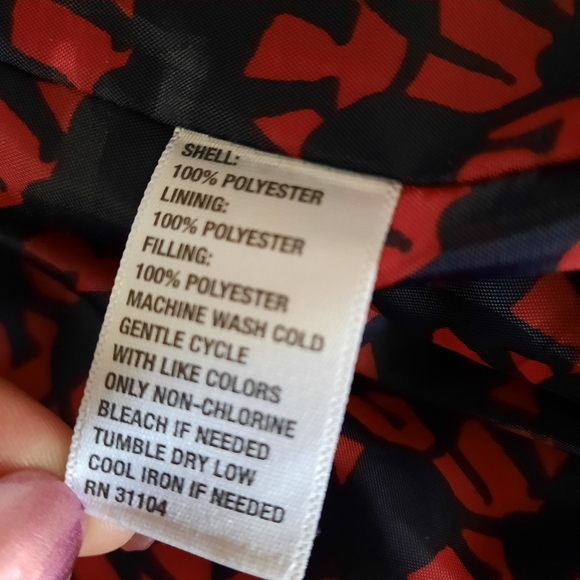 Crown & Ivy Lightweight Quilted Puffer Jacket Black Sz Small Flip Cuff Gold Snap - Picture 9 of 14